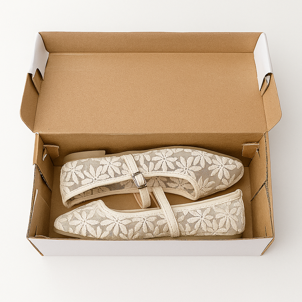 Angela • Flat de Encaje Floral Beige