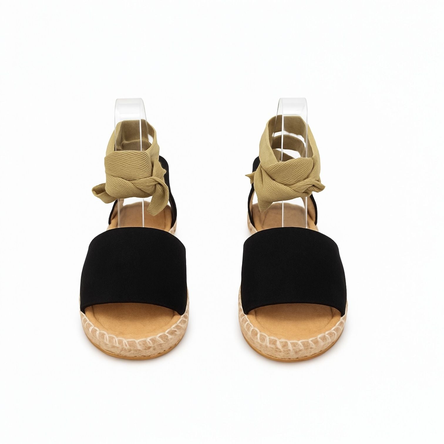 Yannine Negro – Alpargata de piso clásica