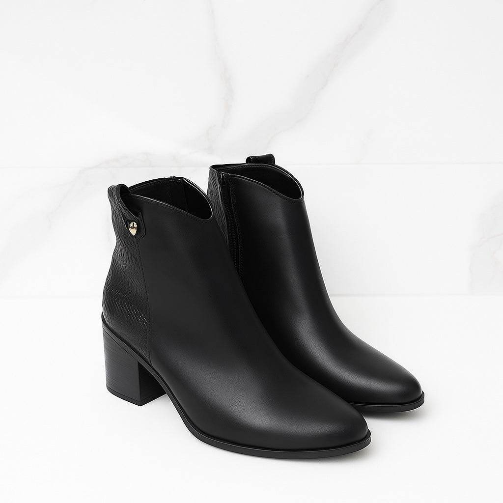 Bota Johana Negro | Urbana clásica y cómoda - Go2 Footwear