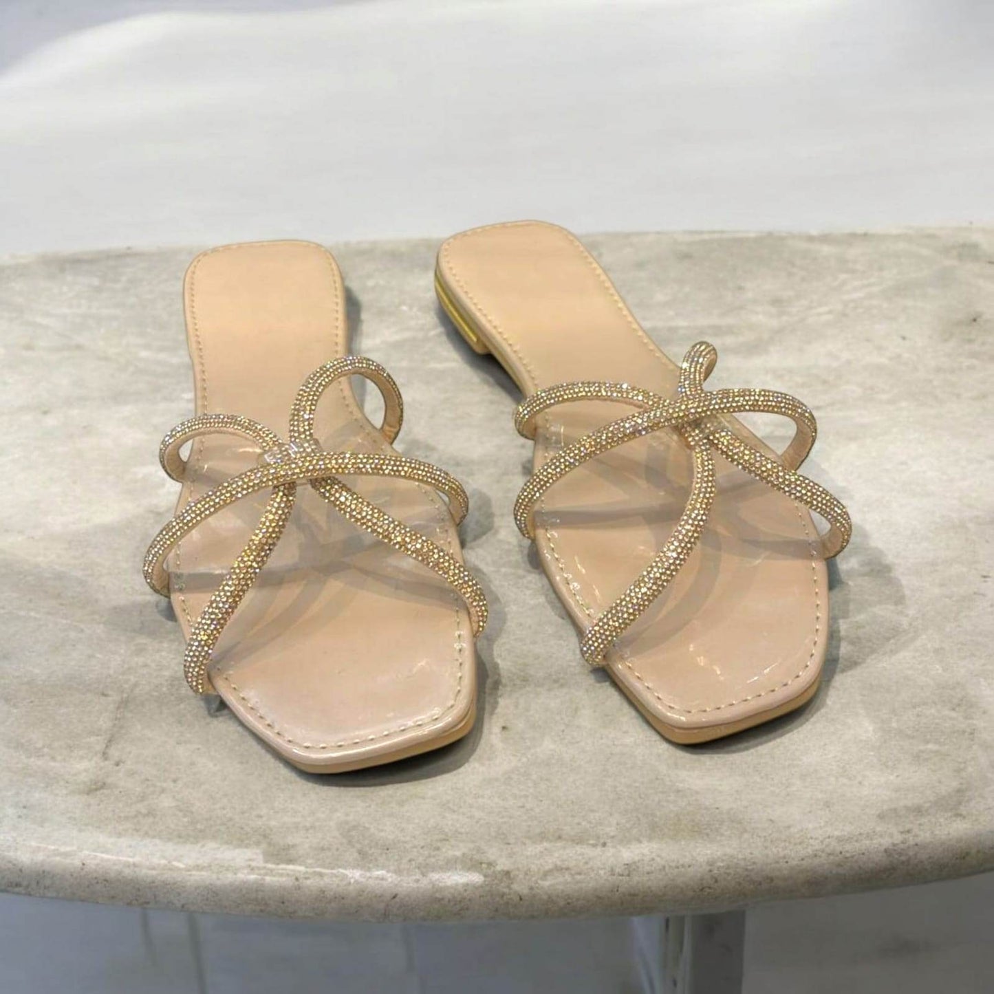Cindy Brillos – Calzado Original Go2 Footwear - Go2 Footwear