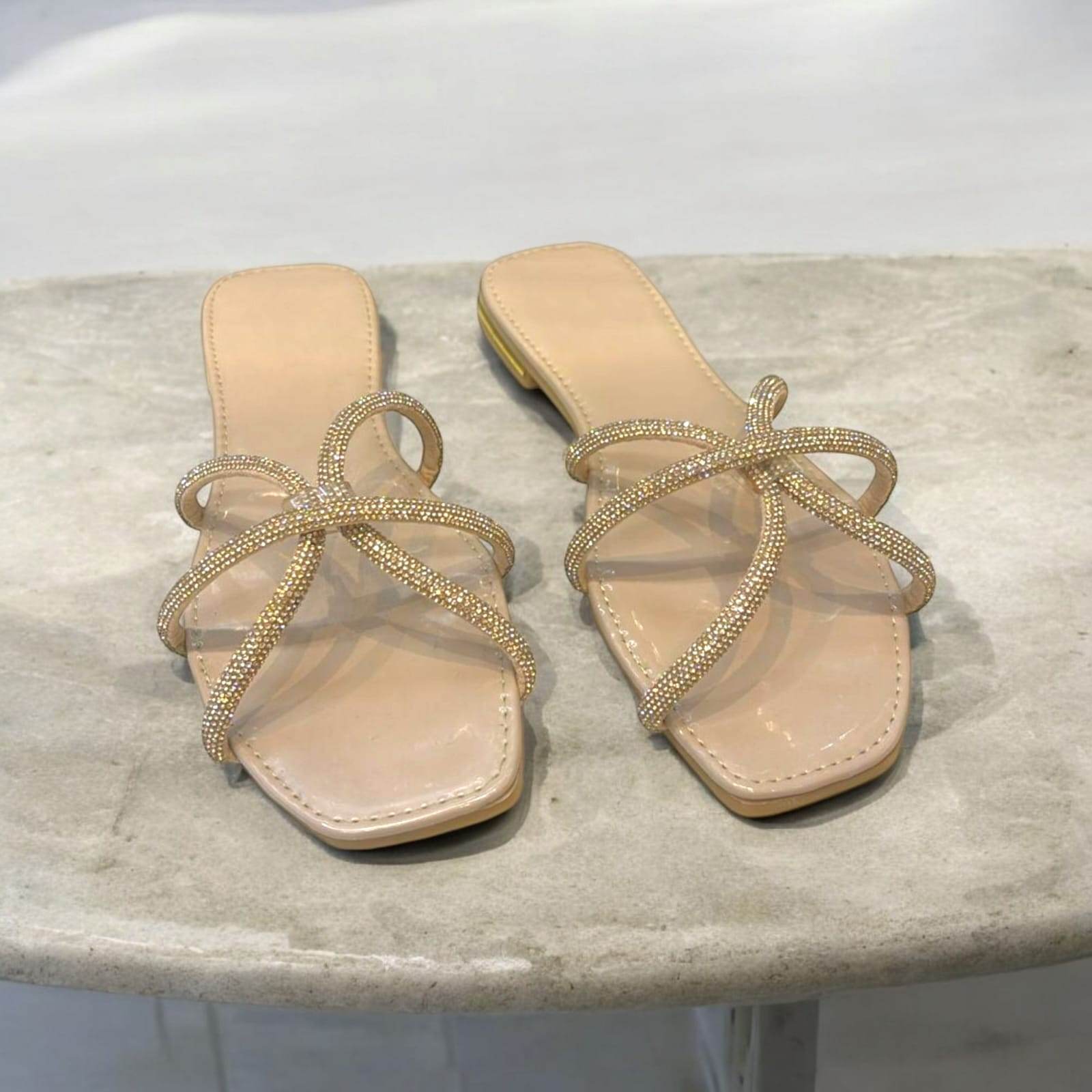 Cindy Brillos – Calzado Original Go2 Footwear - Go2 Footwear