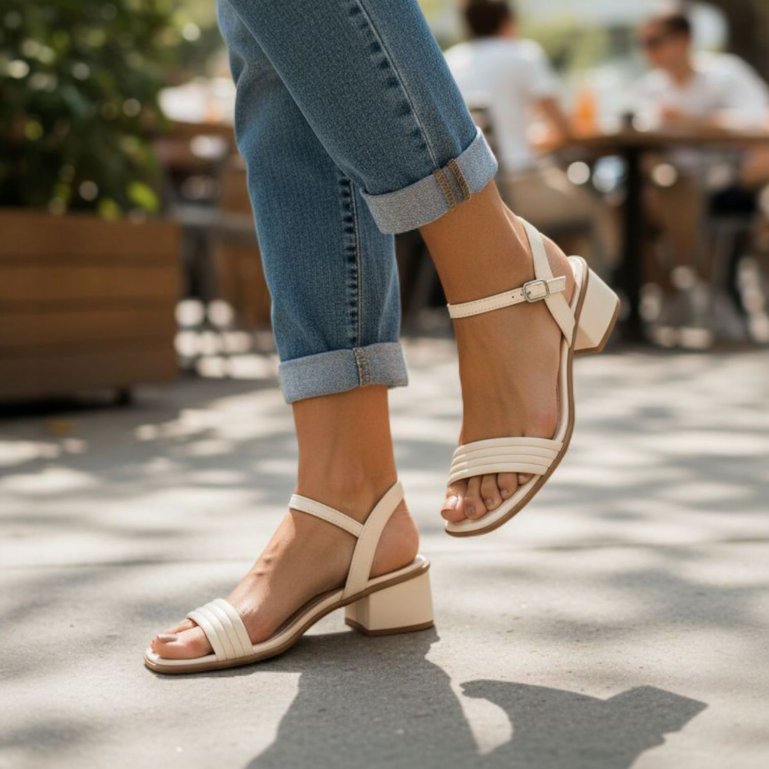 Prima 0644 Latte | Sandalia para dama con mini tacón