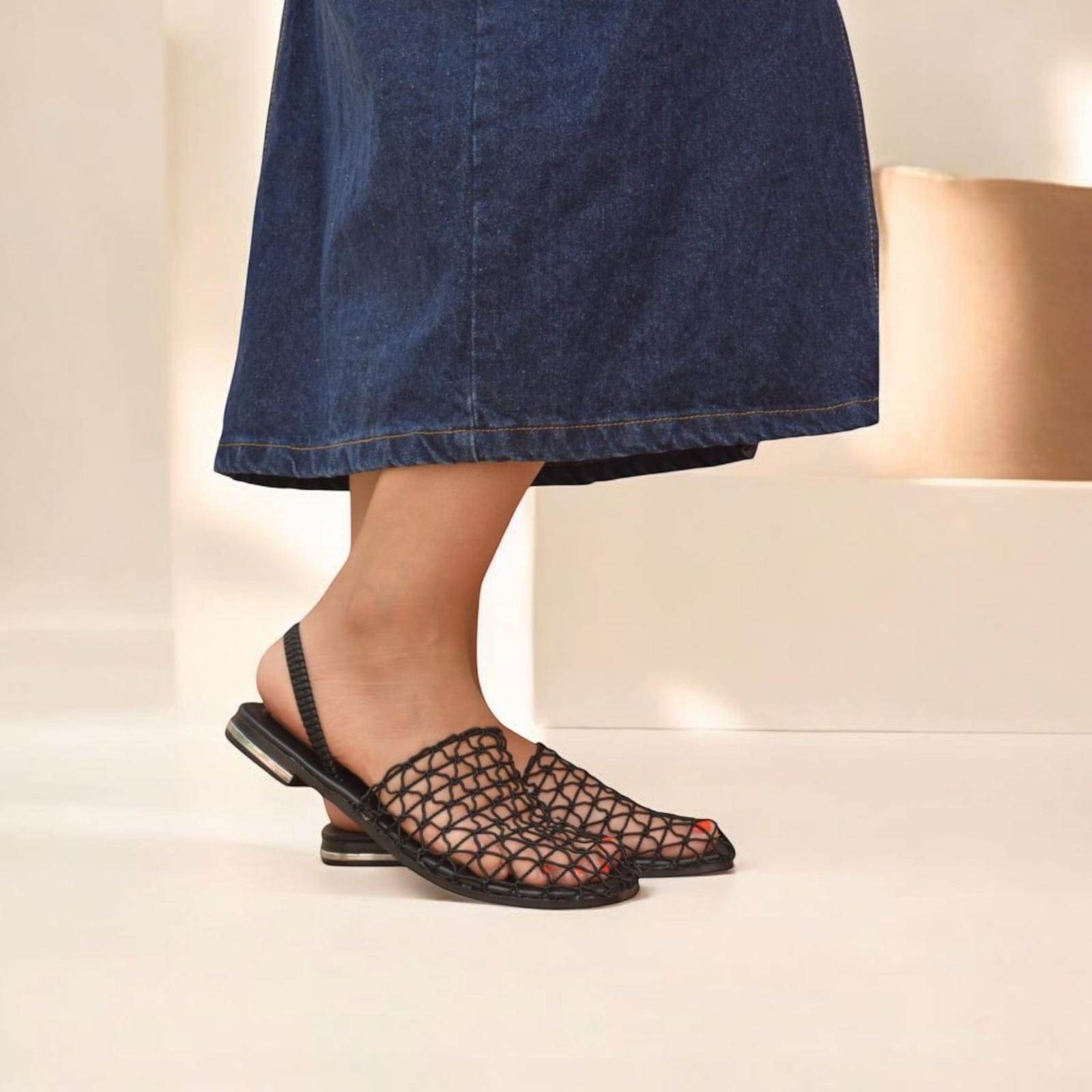 Ceci Black – Sandalia Casual para Mujer - Go2 Footwear